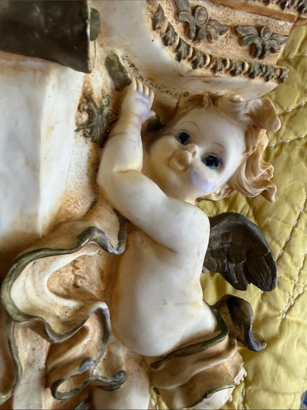 Decorative Cherub Wall Sconce in Cream and Gold resin romantic